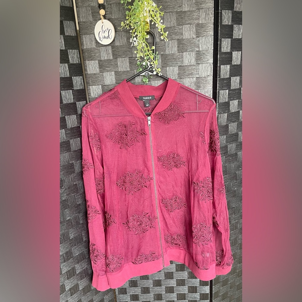 Torrid Mesh Bomber Jacket Size 1 (14/16)